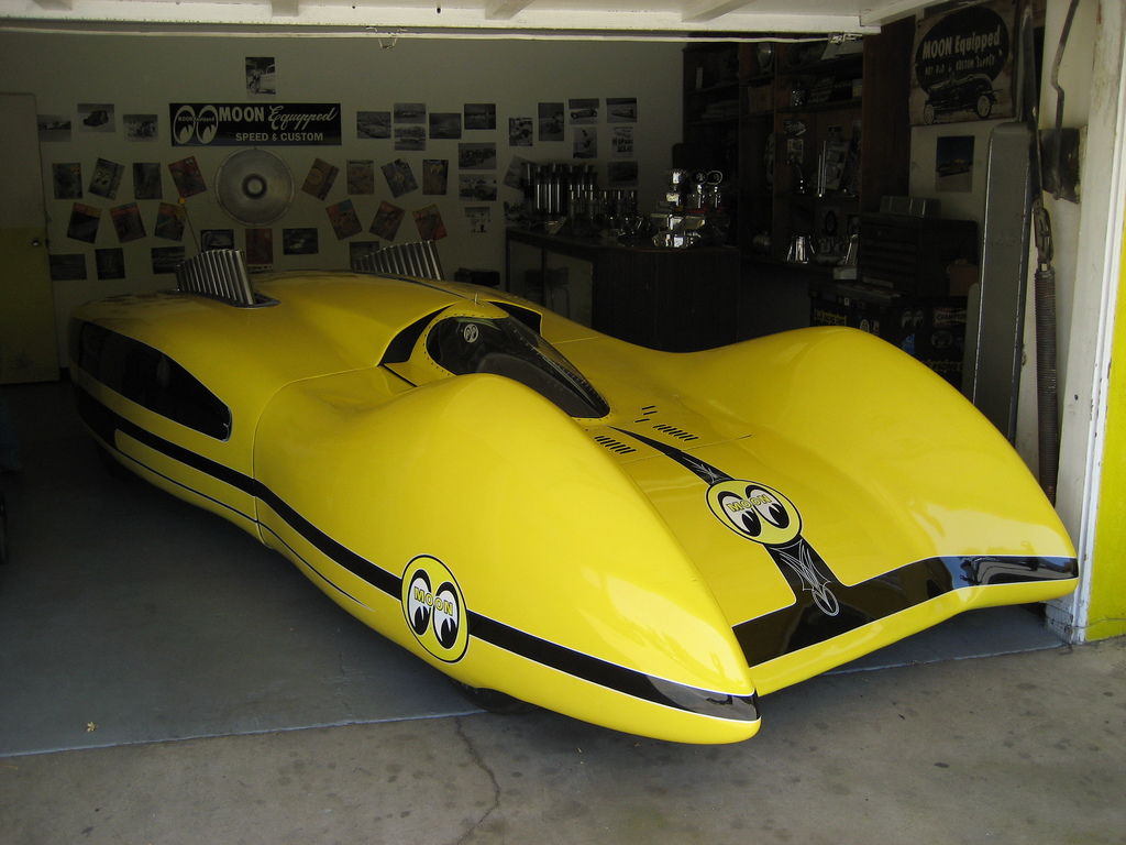 the Mooneyes Streamliner.